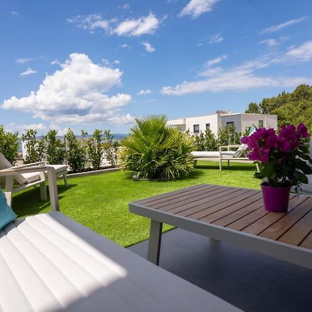 Apartmani Lara Baška Voda Buitenkant foto