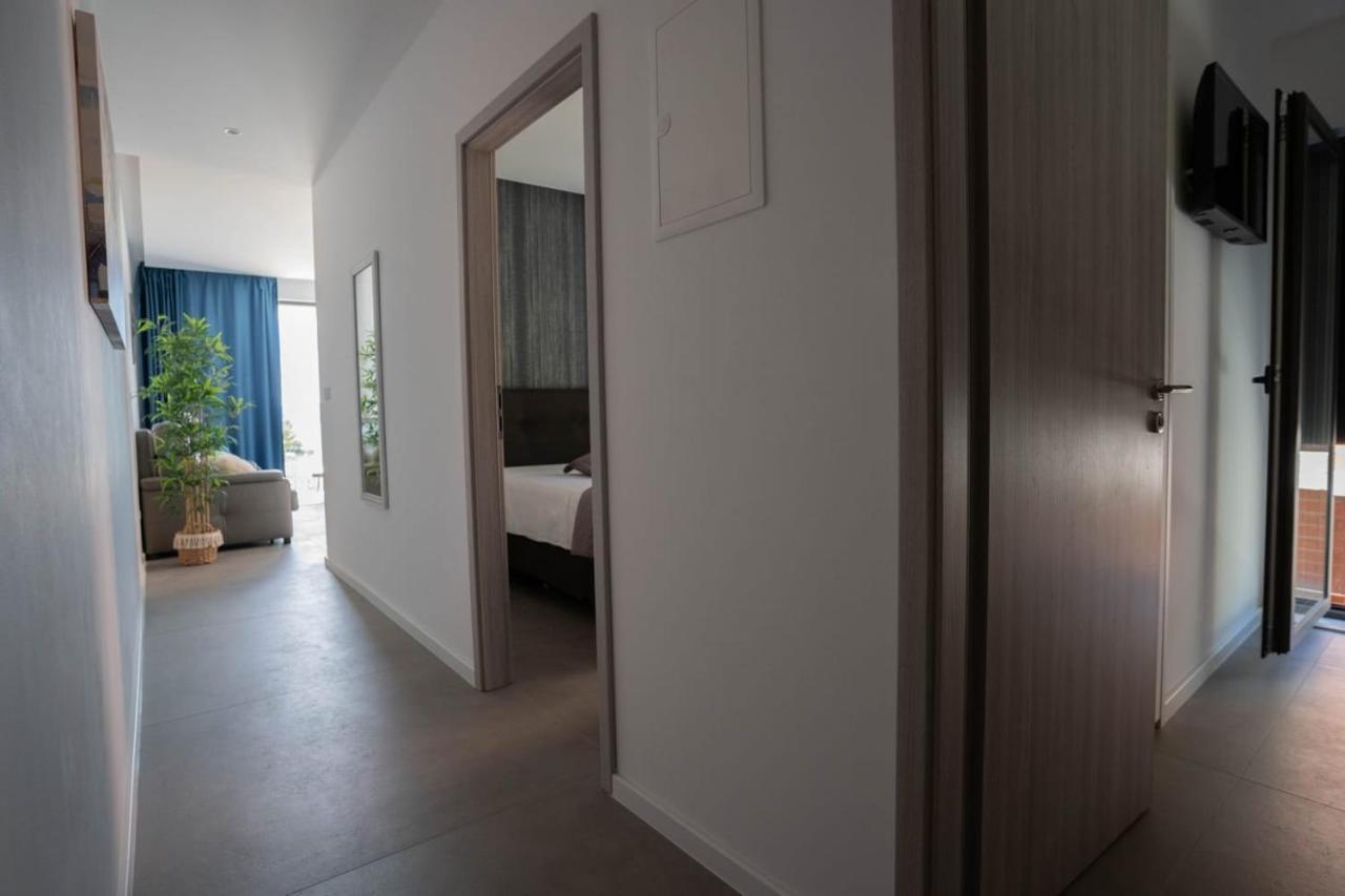 Apartmani Lara Baška Voda Buitenkant foto