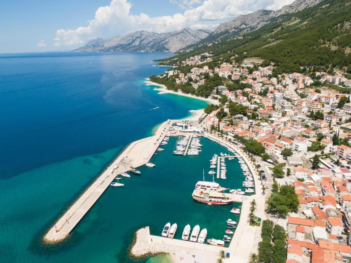 Apartmani Lara Baška Voda Buitenkant foto